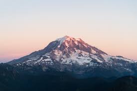 picture of Mt. Rainier